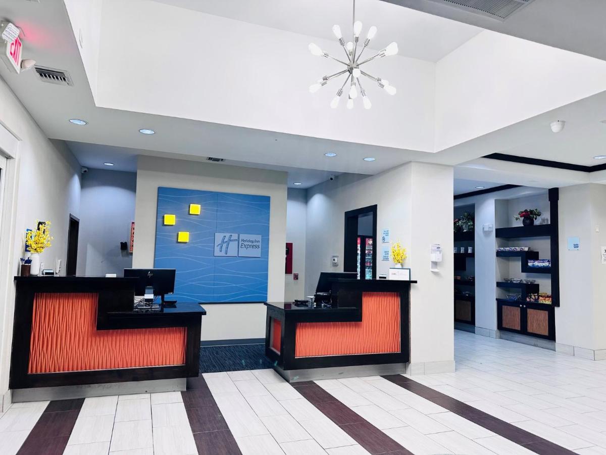 Holiday Inn Express & Suites Houston East - Baytown, An Ihg Hotel Bagian luar foto
