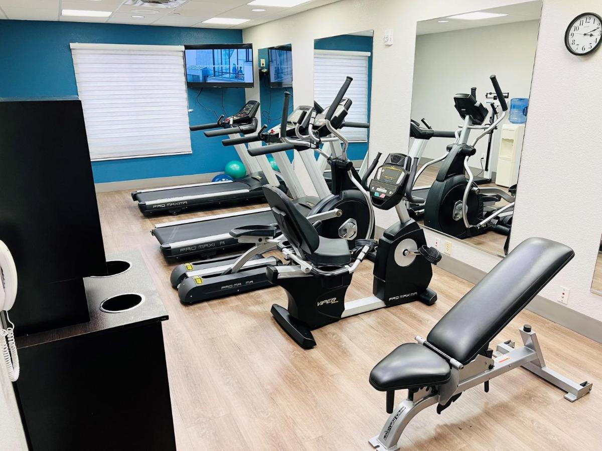 Holiday Inn Express & Suites Houston East - Baytown, An Ihg Hotel Bagian luar foto
