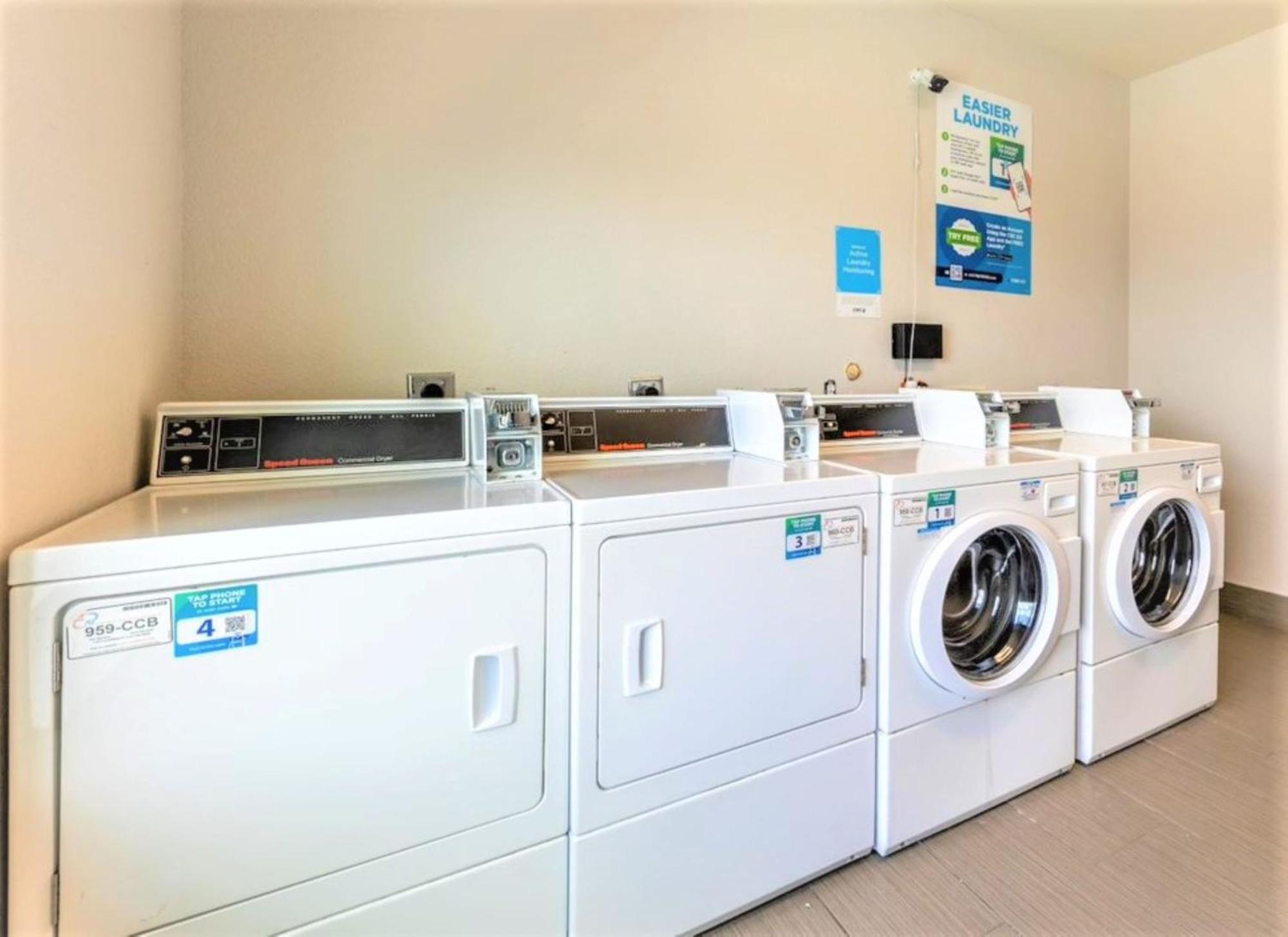 Holiday Inn Express & Suites Houston East - Baytown, An Ihg Hotel Bagian luar foto
